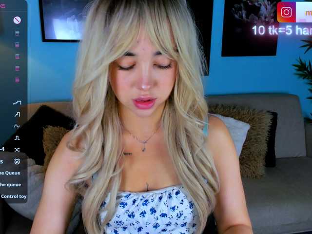 MissDilara live cam on BongaCams