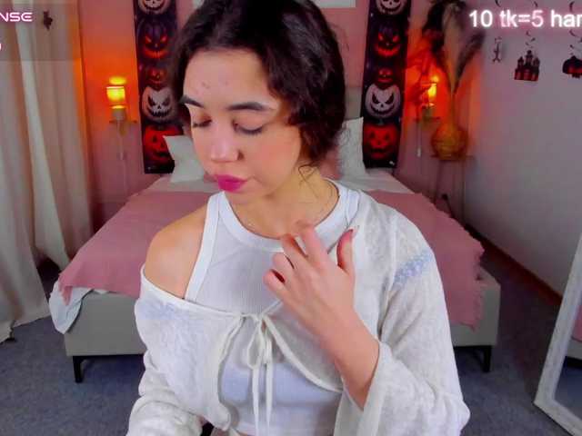 MissDilara live cam on BongaCams
