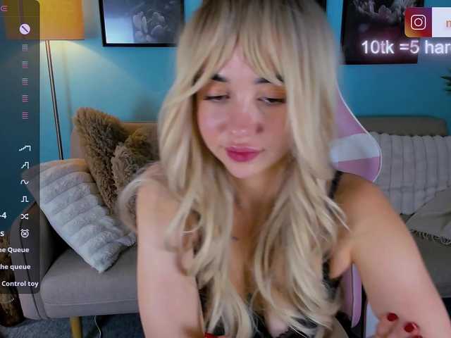 MissDilara live cam on BongaCams