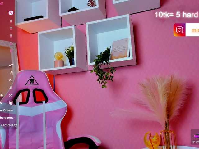 MissDilara live cam on BongaCams
