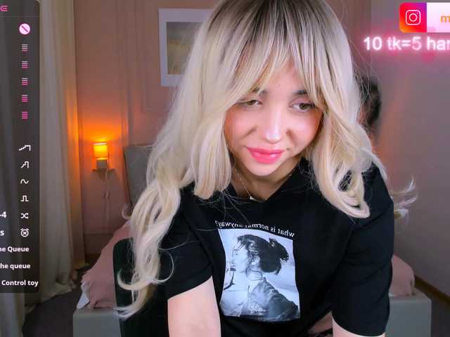 MissDilara live cam on BongaCams