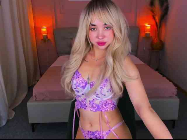MissDilara webcam