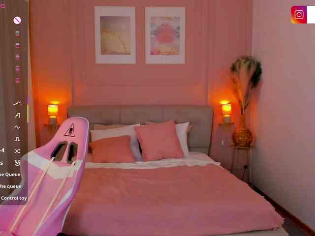 MissDilara webcam