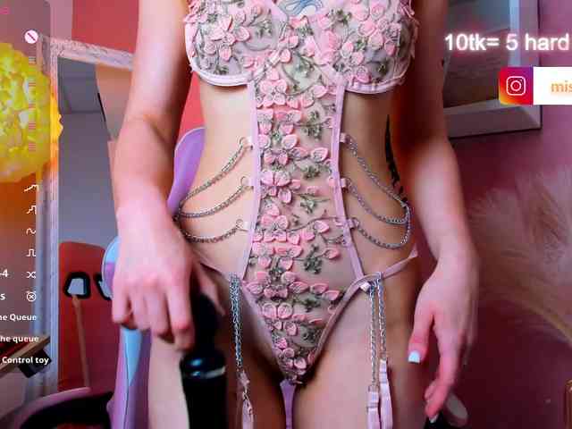 MissDilara webcam