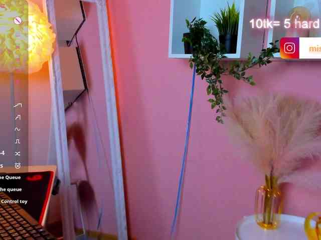 MissDilara webcam
