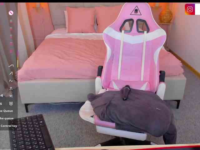 MissDilara webcam