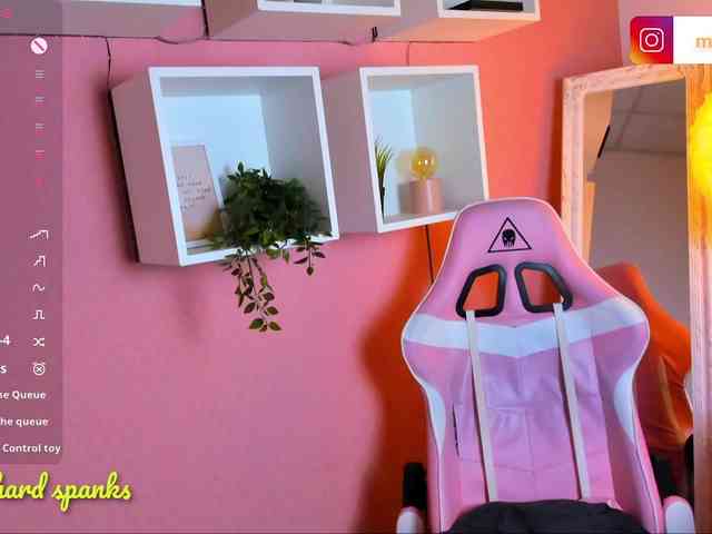 MissDilara webcam