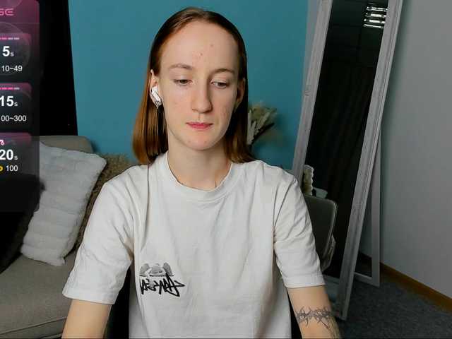 Jaidii's BongaCams show and profile