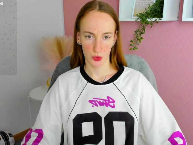 Jaidii live cam on BongaCams