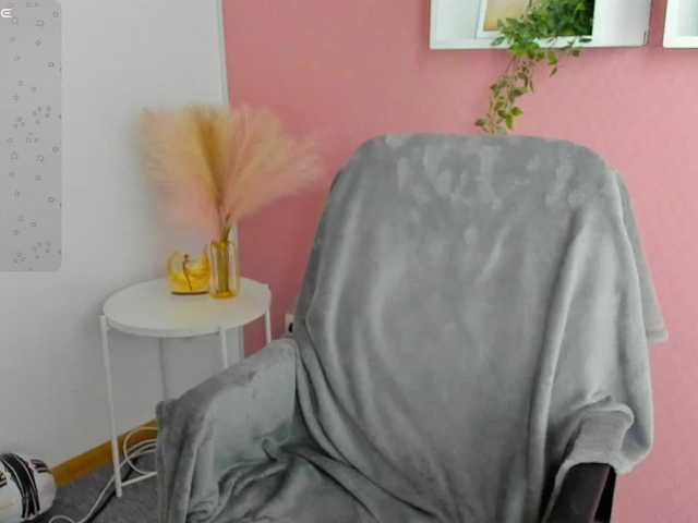 Jaidii live cam on BongaCams