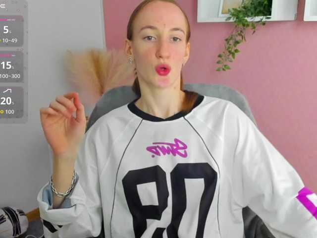Jaidii live cam on BongaCams