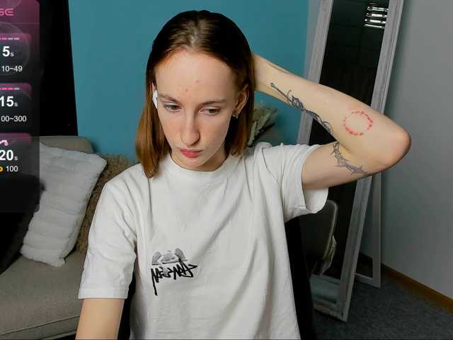 Jaidii's BongaCams show and profile