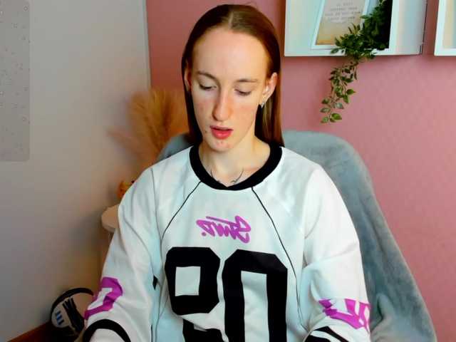 Jaidii live cam on BongaCams