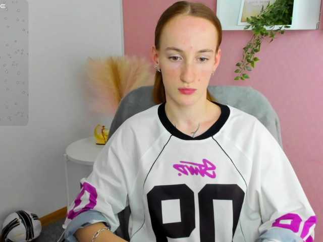 Jaidii live cam on BongaCams