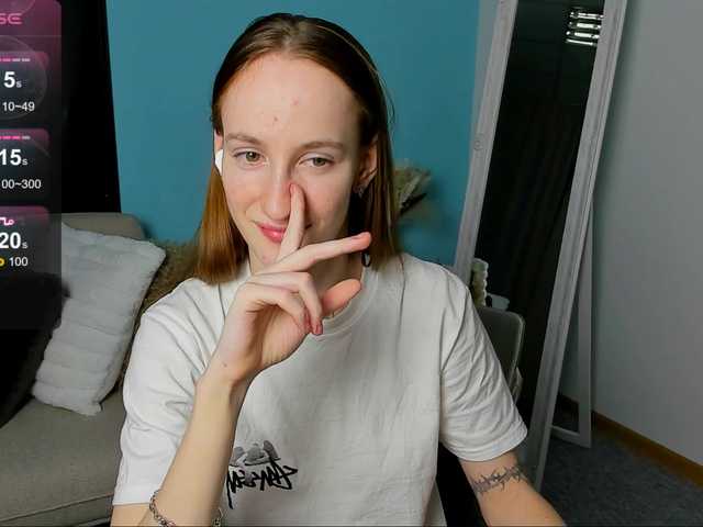 Jaidii's BongaCams show and profile