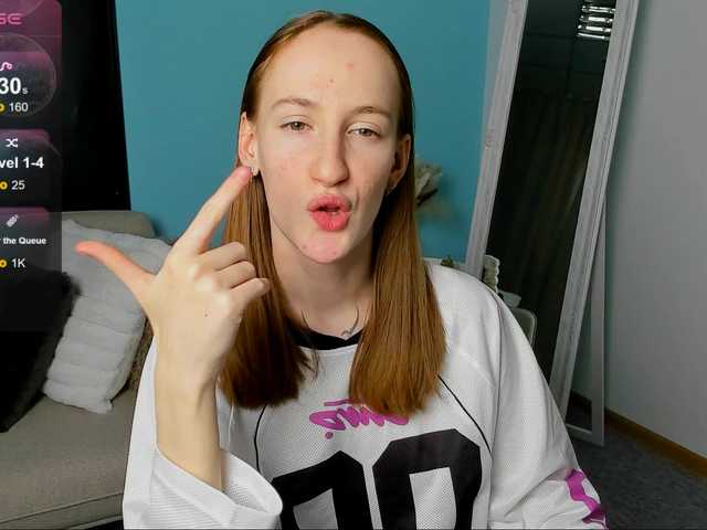 Jaidii's BongaCams show and profile