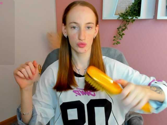 Jaidii live cam