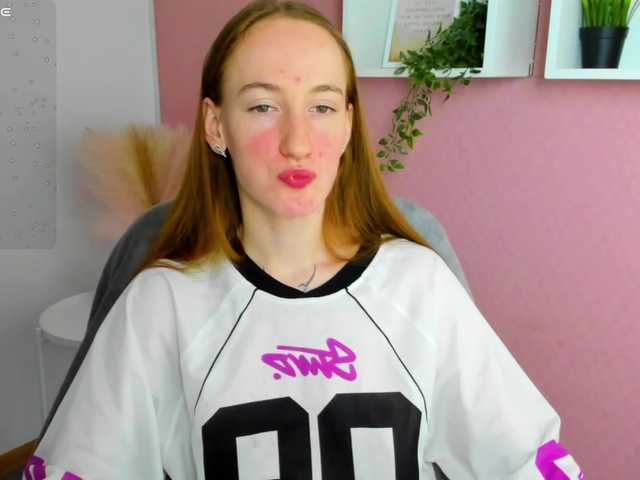 Jaidii live cam on BongaCams