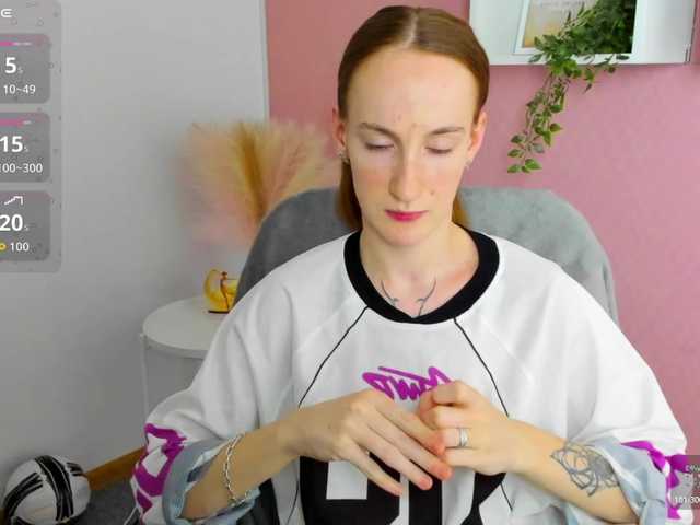 Jaidii live cam on BongaCams
