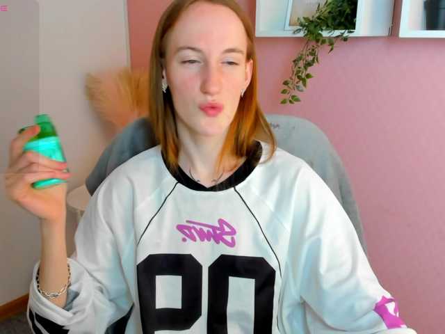 Jaidii live cam on BongaCams