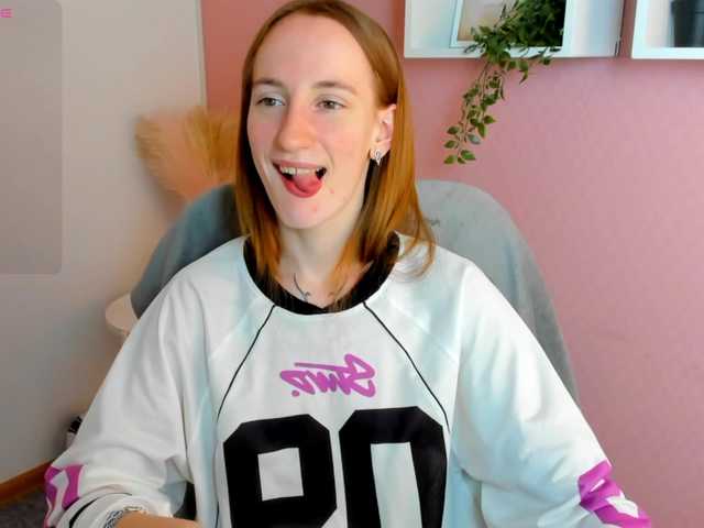 Jaidii live cam on BongaCams