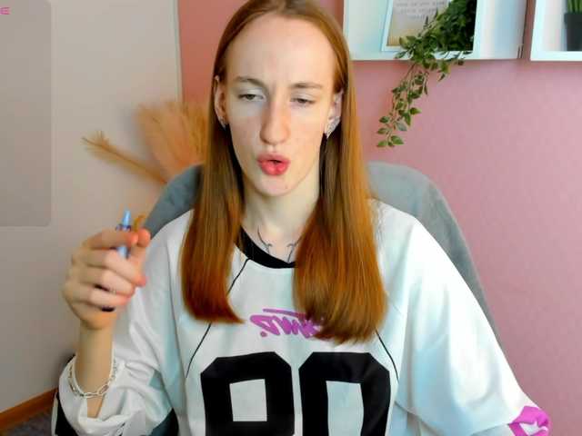 Jaidii live cam on BongaCams