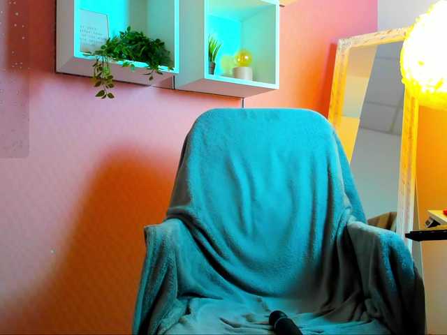 Jaidii live cam on BongaCams