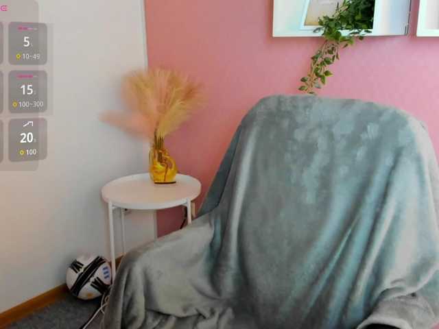 Jaidii live cam on BongaCams