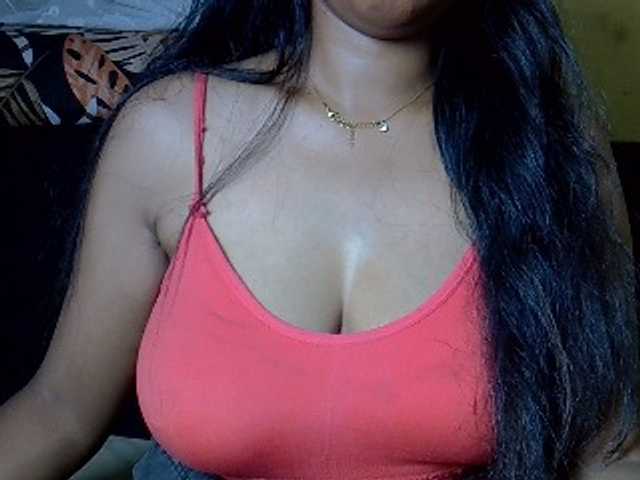 Camgirl Happyi sur Bongacams