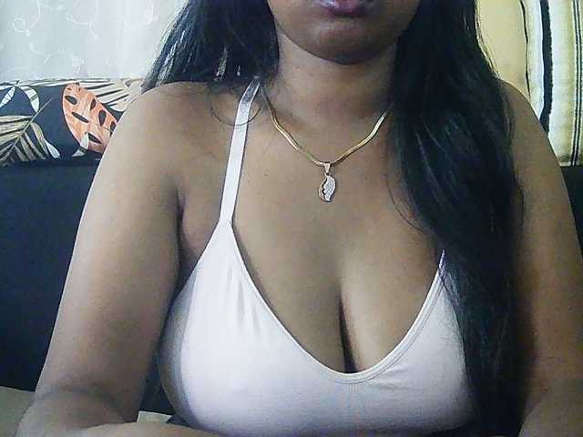 Happyi live webcam show