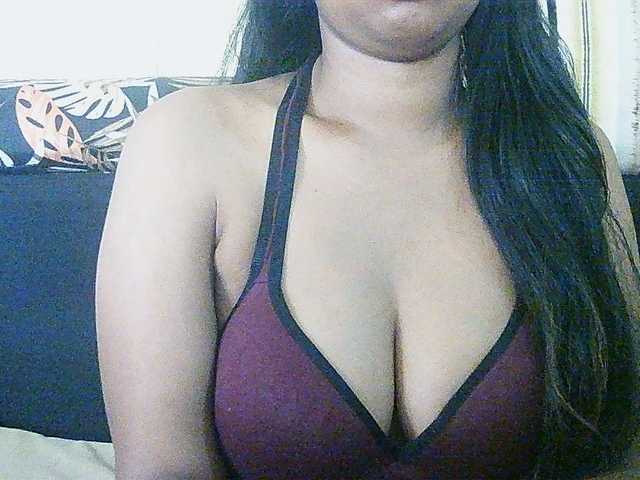 Happyi live webcam show