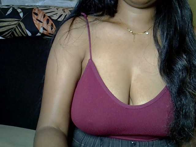 Happyi Live Cam on BongaCams