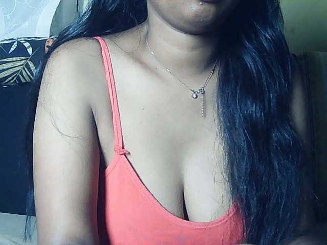 Happyi live cam on BongaCams