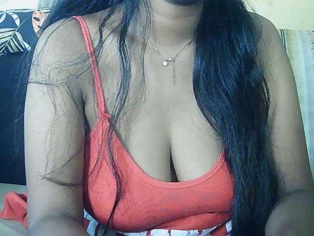 Happyi live cam on BongaCams