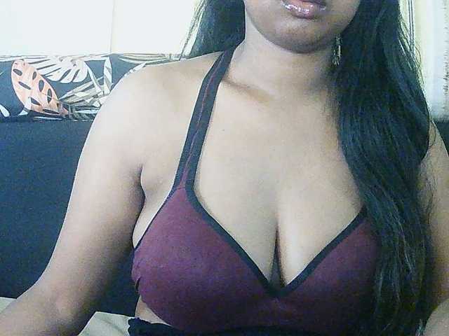 Happyi live webcam show