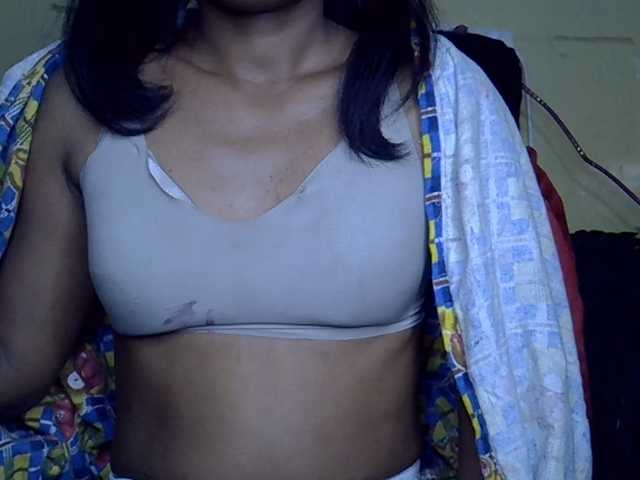 Happyi live cam preview