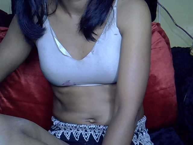 Happyi live cam