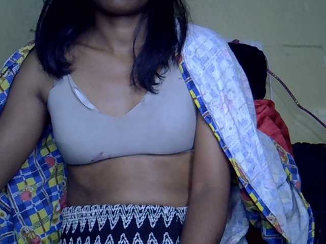 Happyi live cam