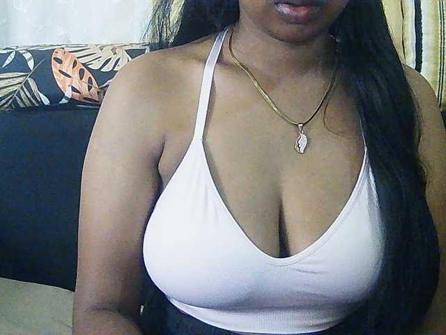 Happyi live webcam show