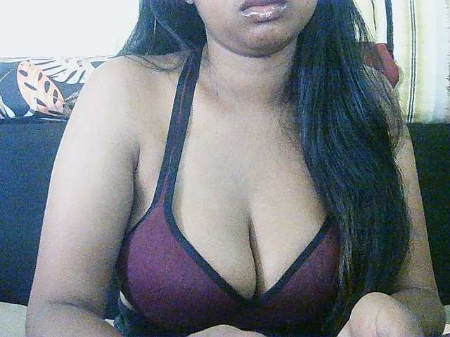 Happyi live webcam show