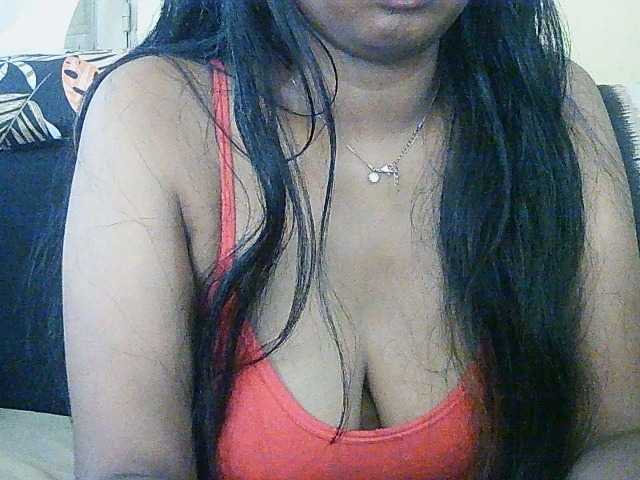 Happyi live cam on BongaCams
