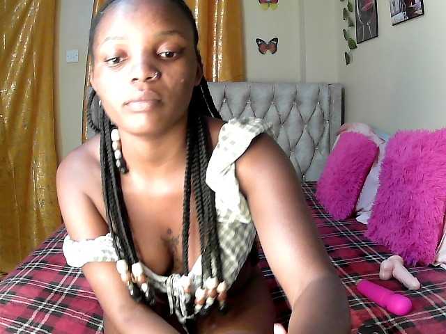 Lovelyquincy — bongacams