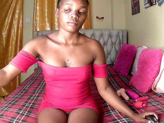 Lovelyquincy webcam