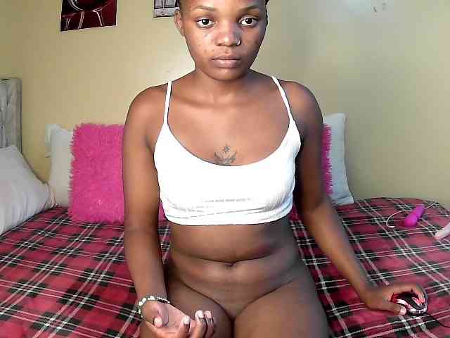 Lovelyquincy webcam