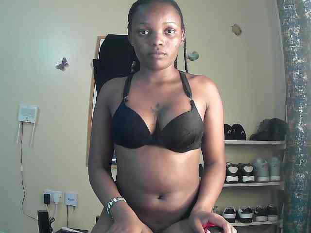 Lovelyquincy webcam