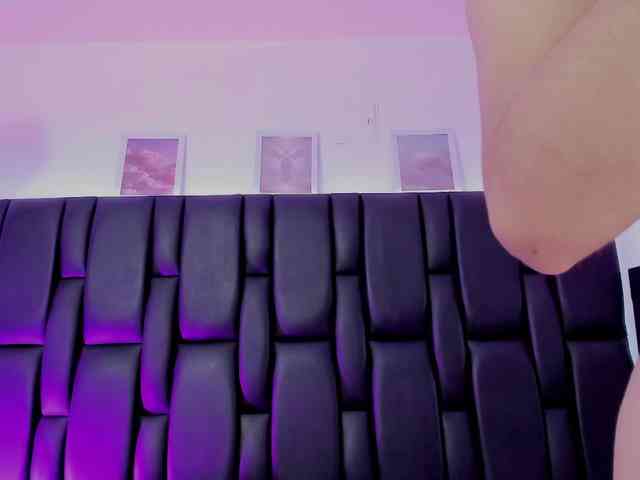 SharonStorm webcam