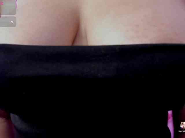 SharonStorm webcam