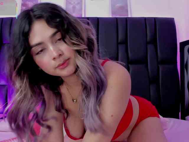 SharonStorm webcam