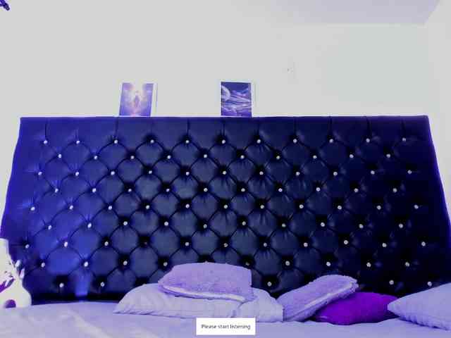 SharonStorm webcam