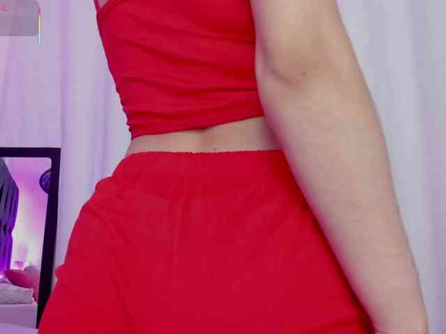 SharonStorm webcam